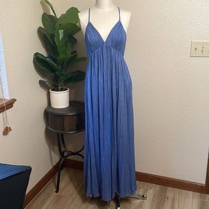 Lulu’s spaghetti straps low back maxi dress